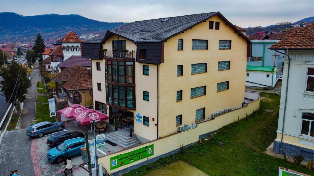 Pensiunea El Ryo Călimăneşti Eksteriør bilde